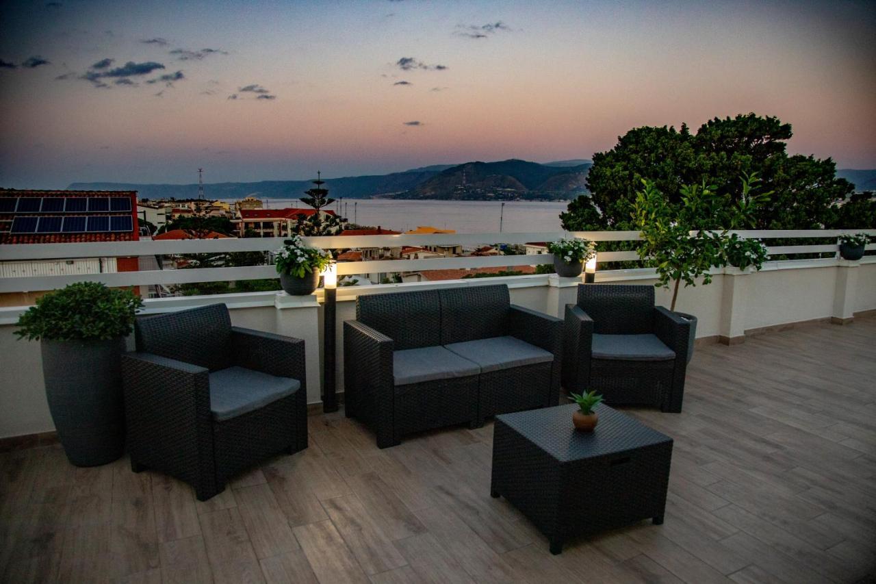 Operaprimasuite Messina Esterno foto