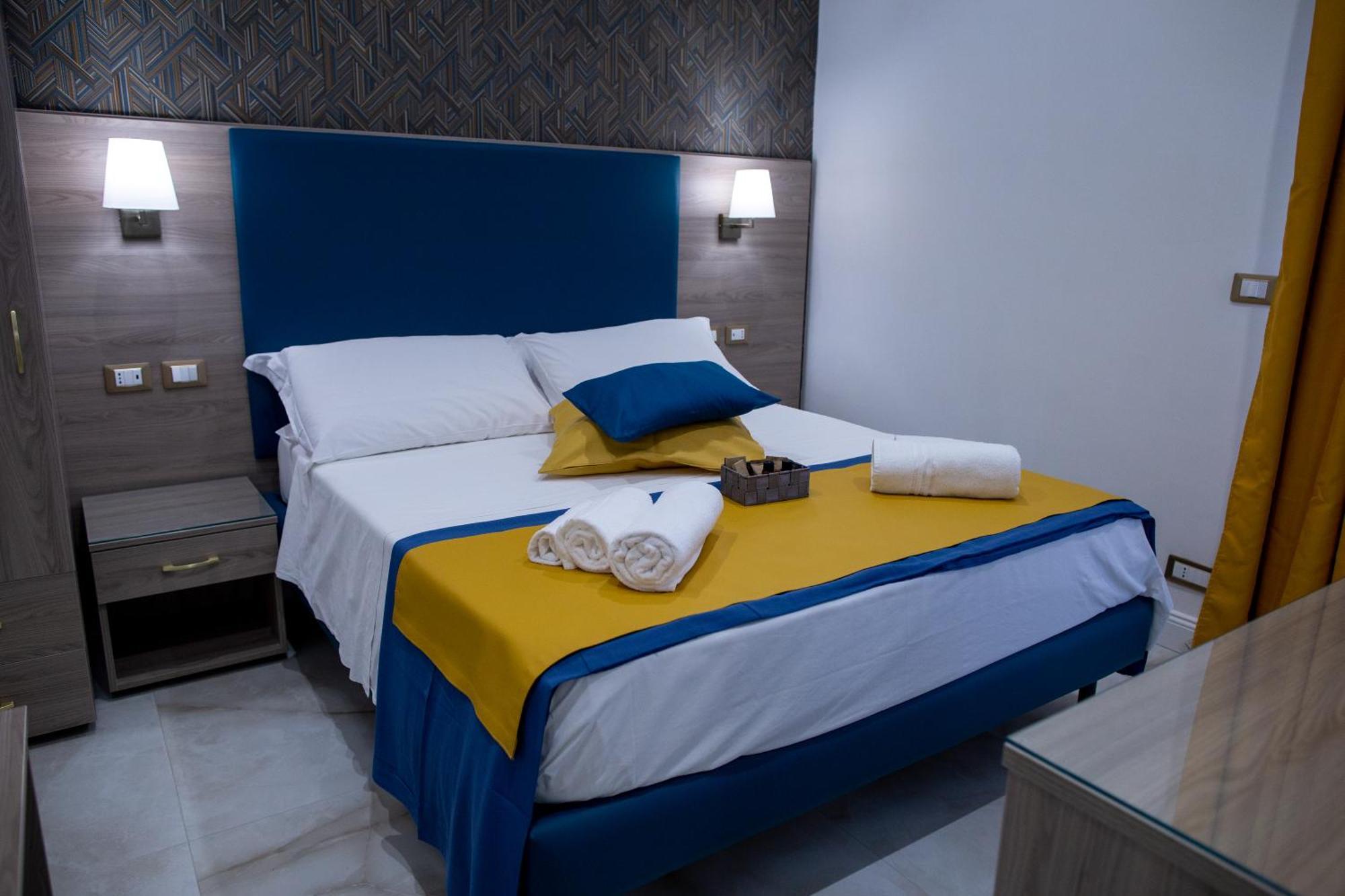 Operaprimasuite Messina Esterno foto